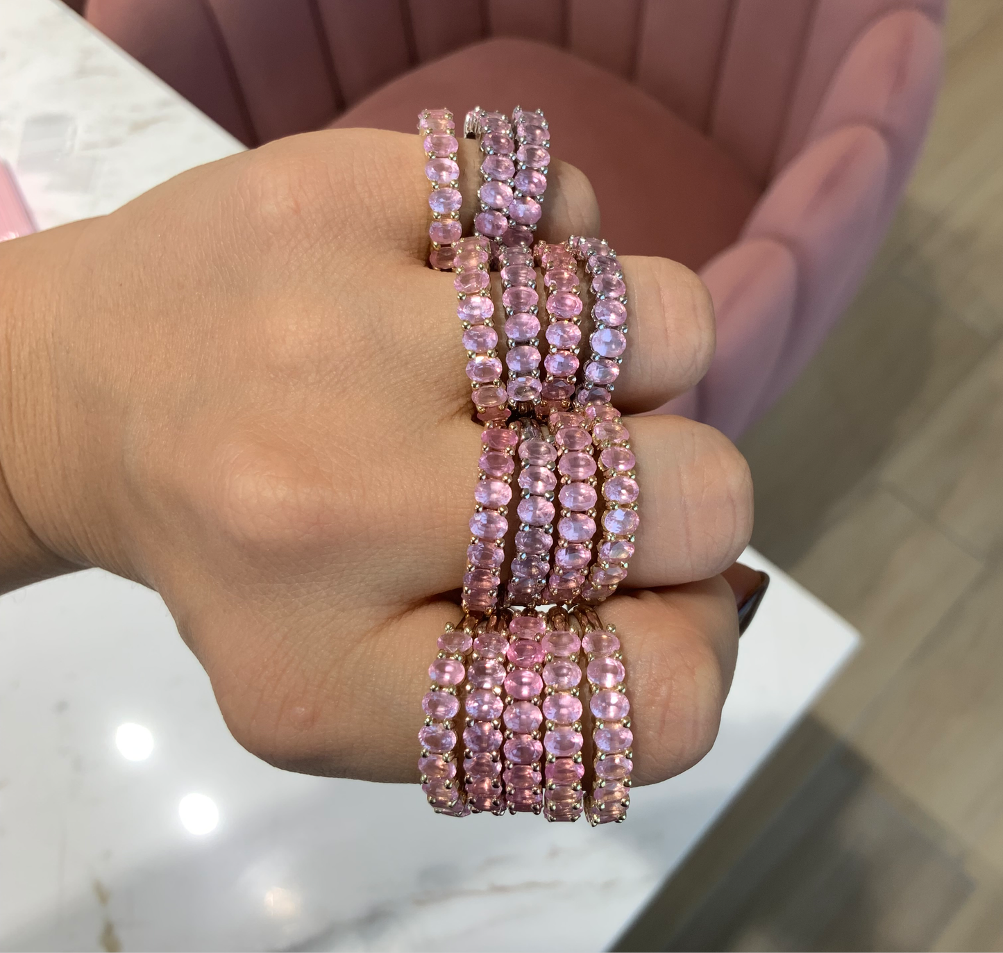 Media Churumbela Liat de Espinela Opalescente en tono Bubblegum Pink