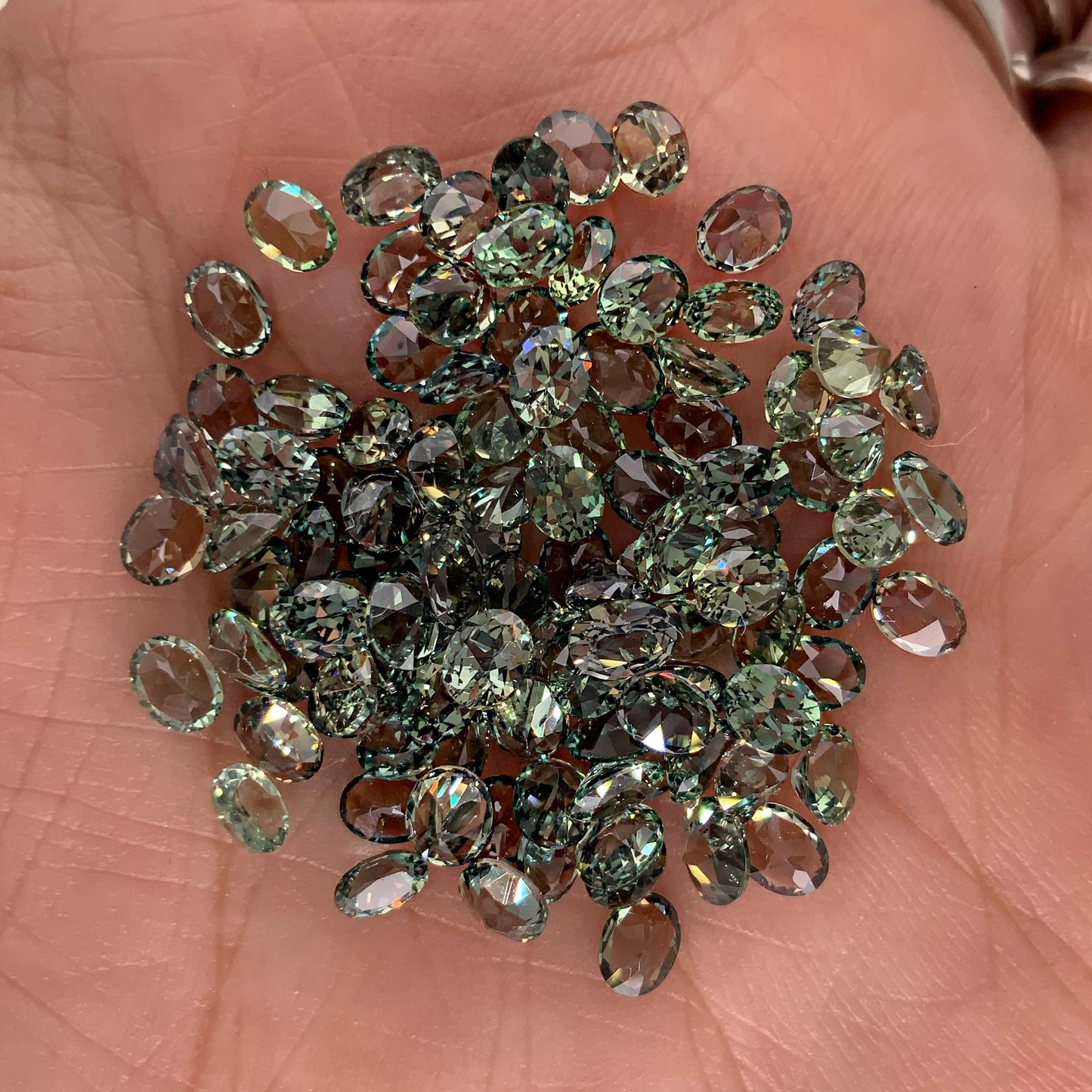 Media Churumbela Liat de Zafiros Verdes con tonos azules