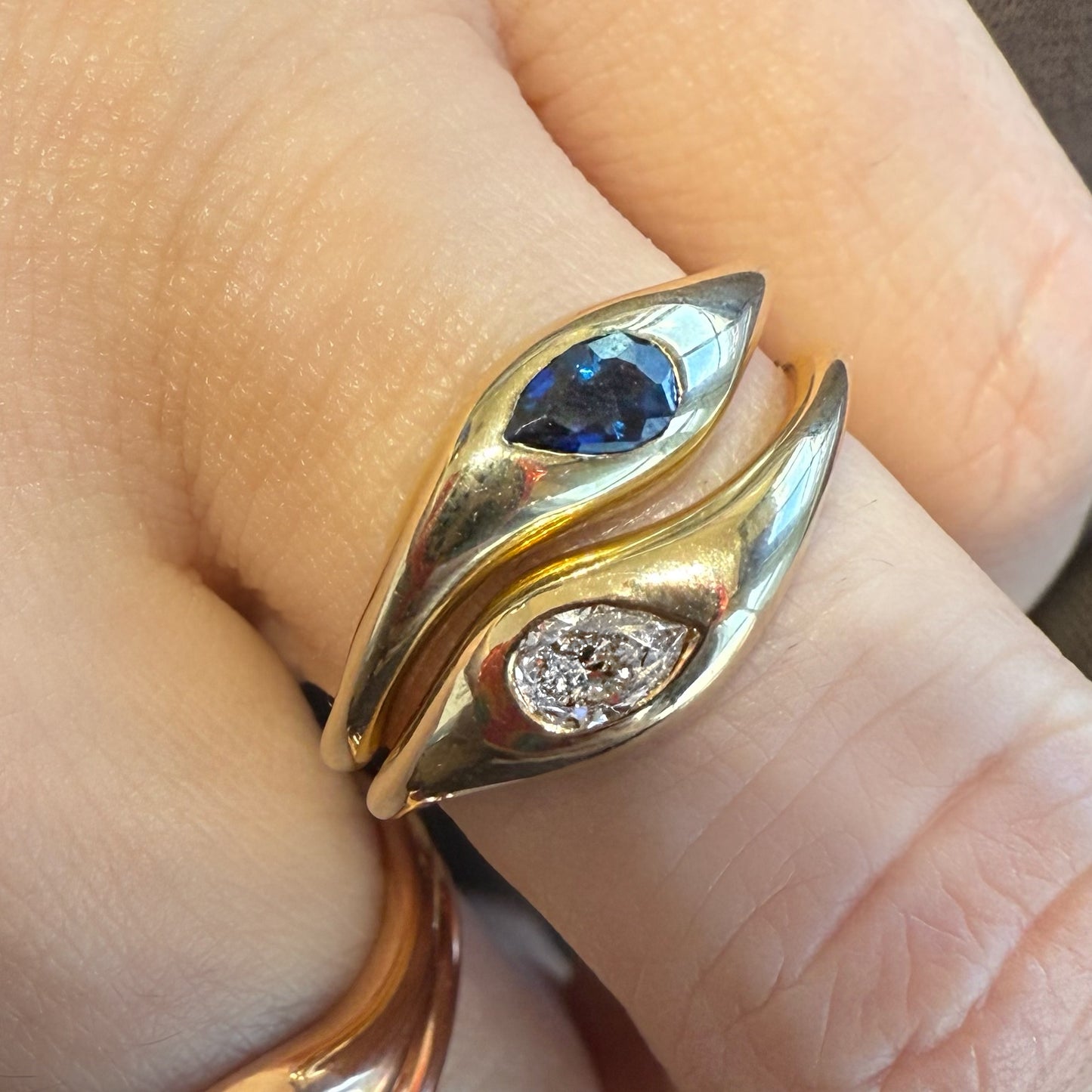 Anillo Yin-Yang