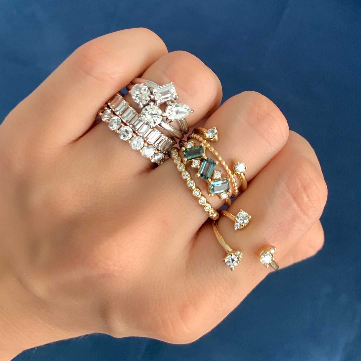Anillo Tania con Zafiros Rosas/Morados