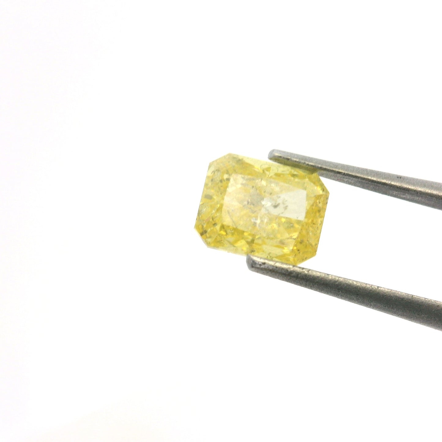 I - Diamante Amarillo 1.15ct Corte Radiante / Medidas 5.88 x 4.95mm
