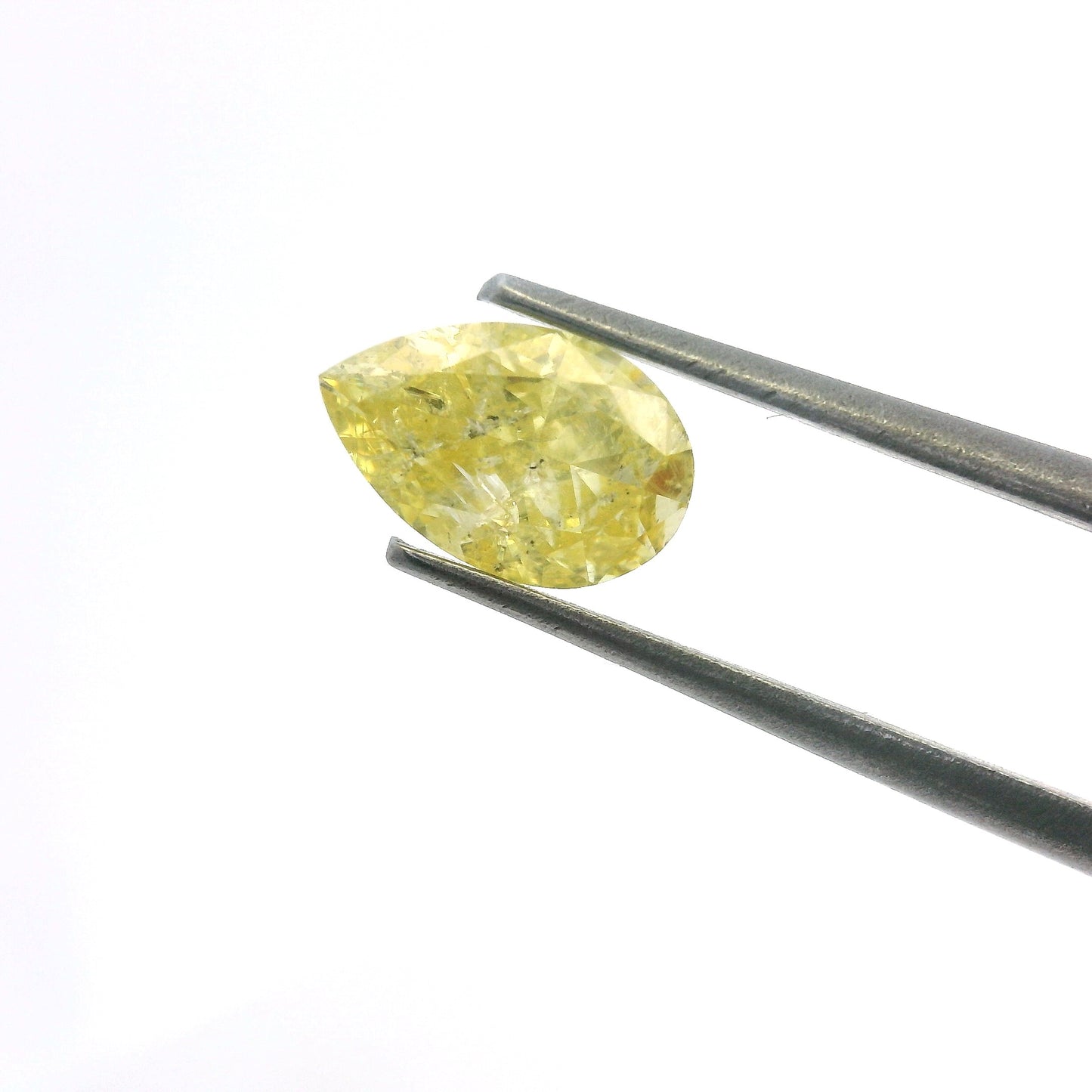 U - Diamante Amarillo 1.37ct Corte Gota / Medidas 8.57 x 5.59mm