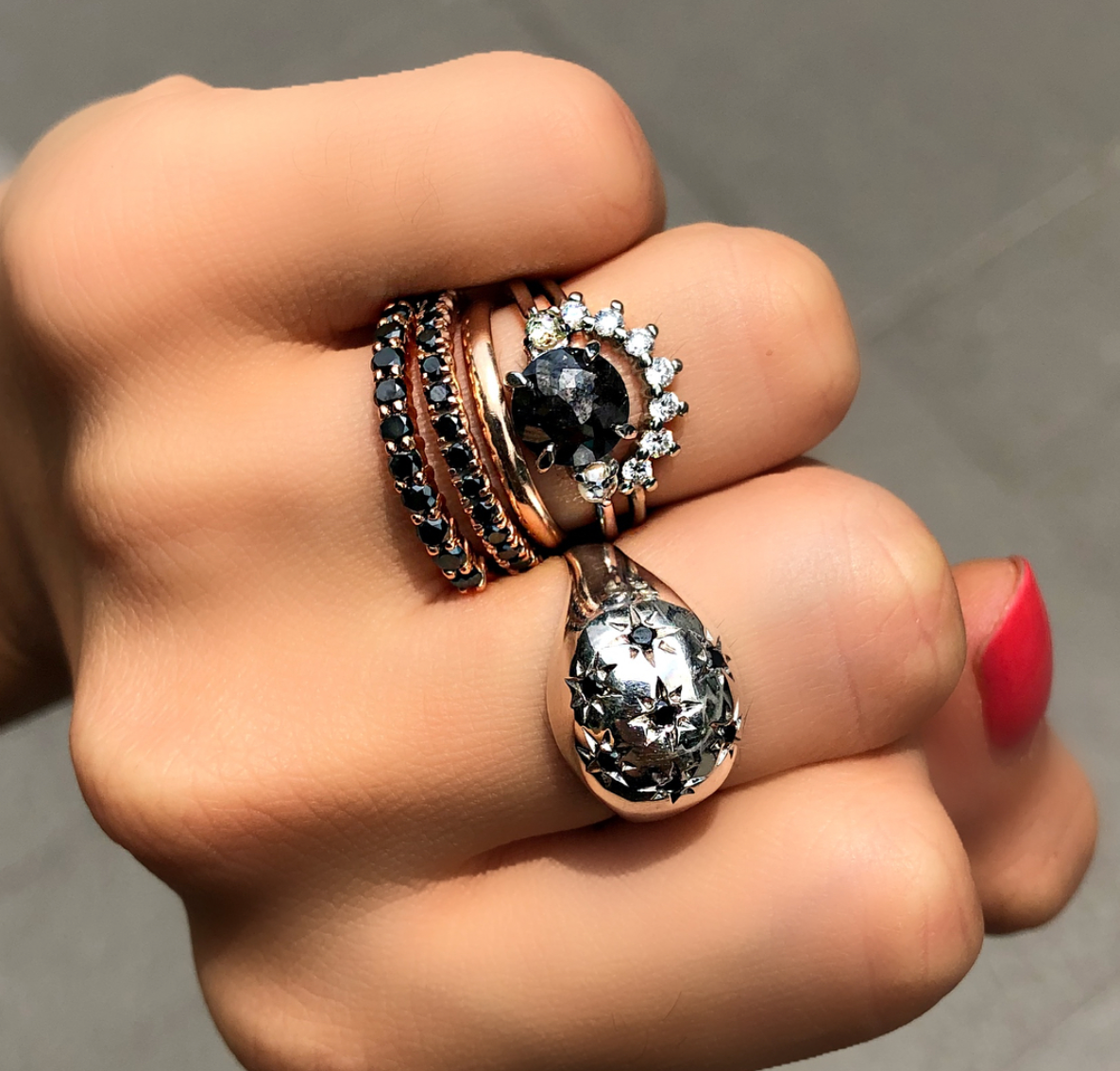 Anillo Corona Mijal con Diamantes Blancos