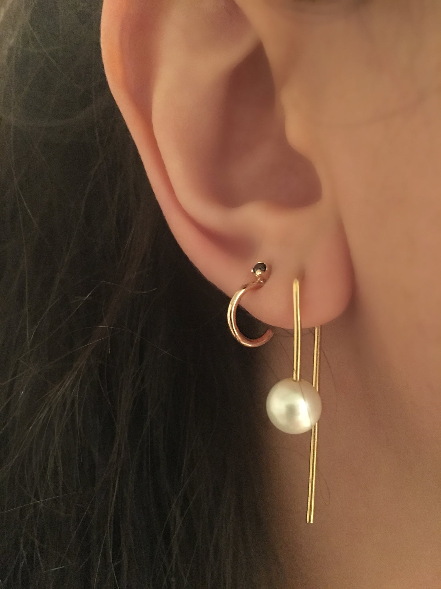 Natalia Gold Hoop Earrings with Stone (One Piece)