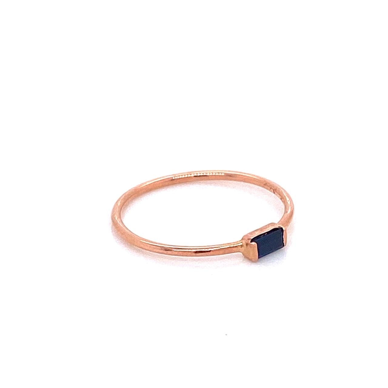 Horizontal Stone Ring