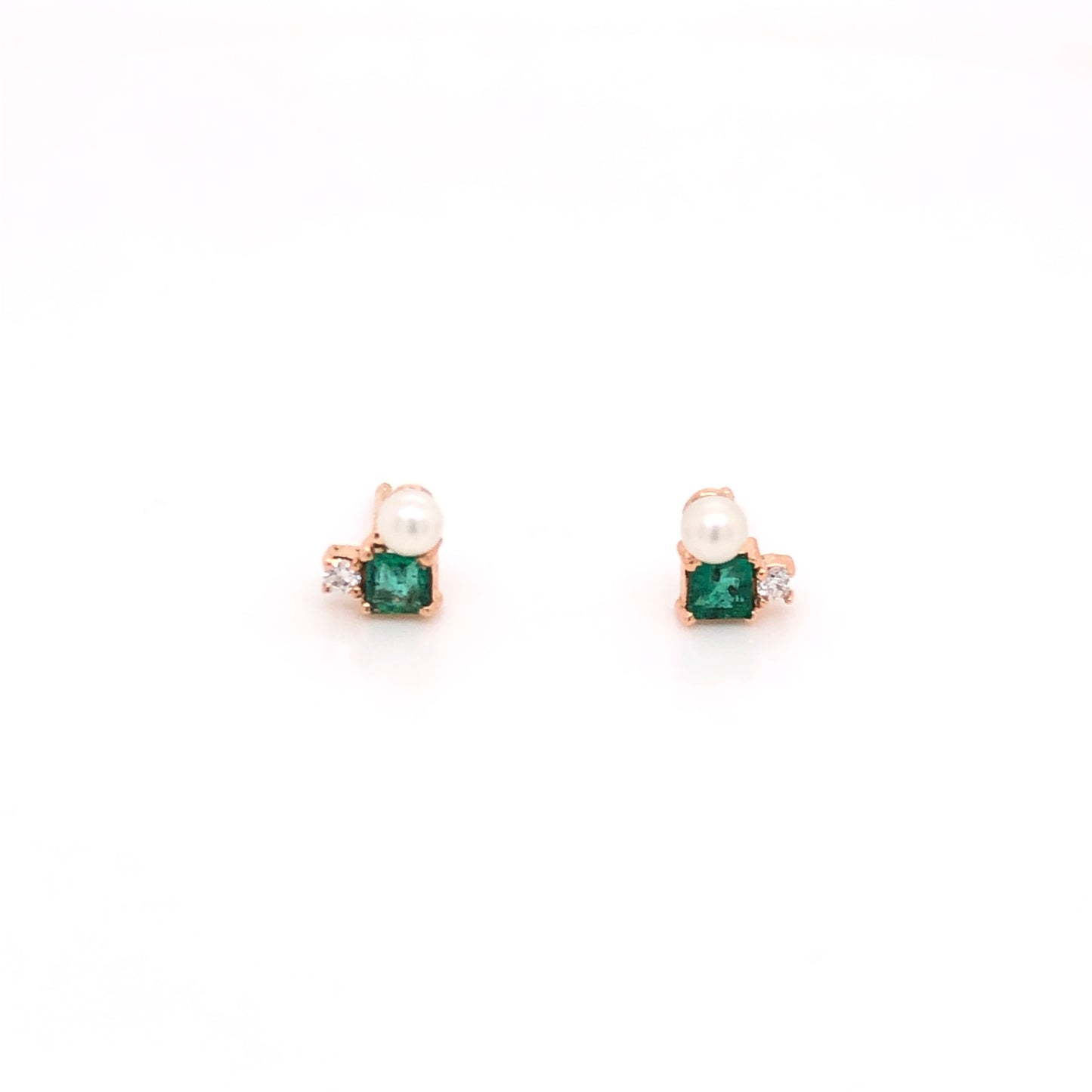 Arete Daniela con Esmeraldas, Diamantes y Perlas