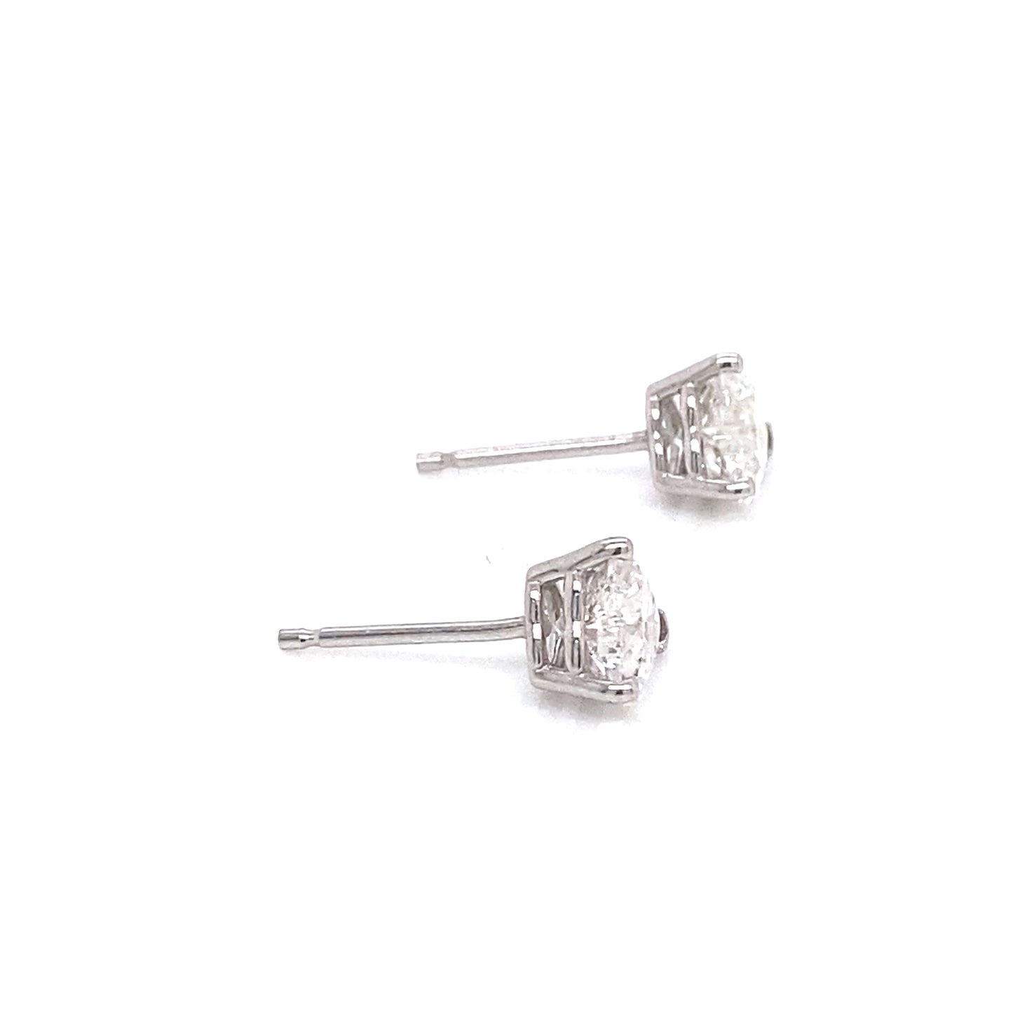 ENTREGA INMEDIATA / Aretes de diamantes en forma de corazón (pieza única)