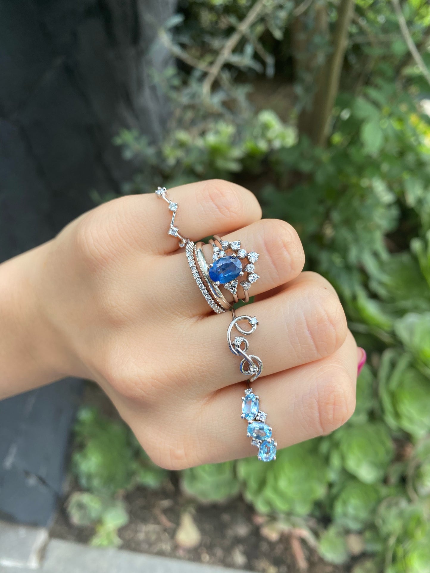 Anillo de Zafiro y diamantes