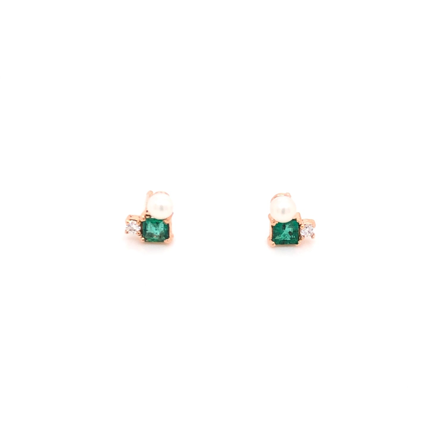 Arete Daniela con Esmeraldas, Diamantes y Perlas