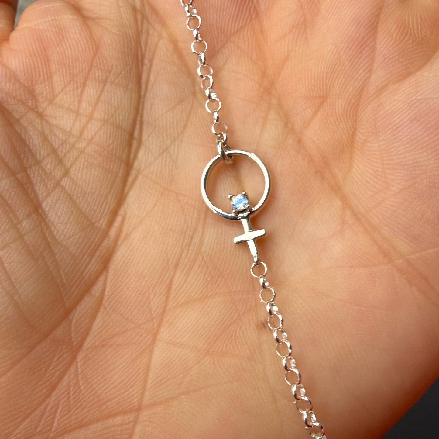 Pulsera de Plata del Mes de la Mujer con Moonstone