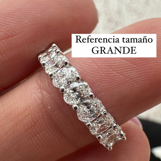 ANTICIPO / APARTADO Churumbela de Diamantes Oval CHICA / 9 Piedras / Quilataje Total 0.67ct / Valor total 29,500 pesos