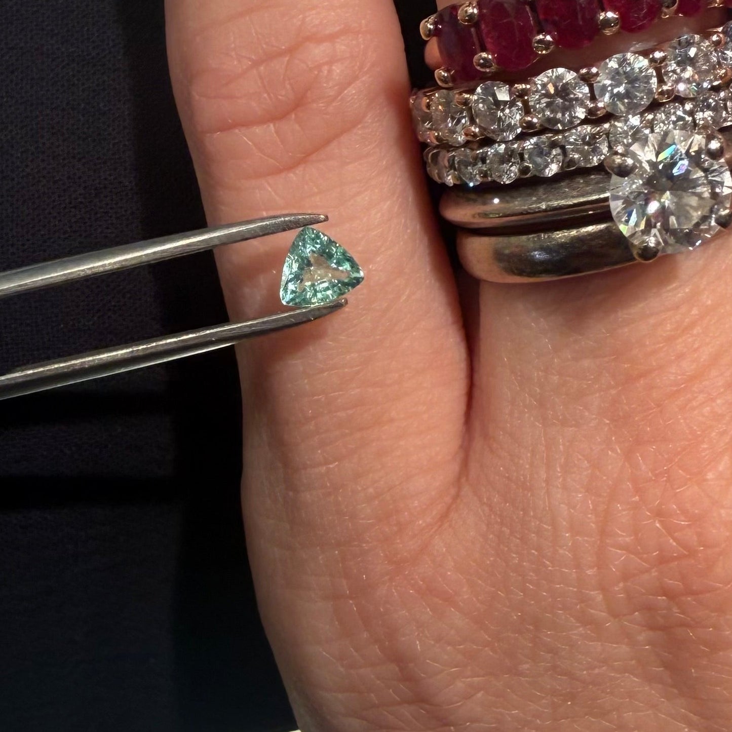 Anillo Trillion Curvo con Turmalina Paraiba