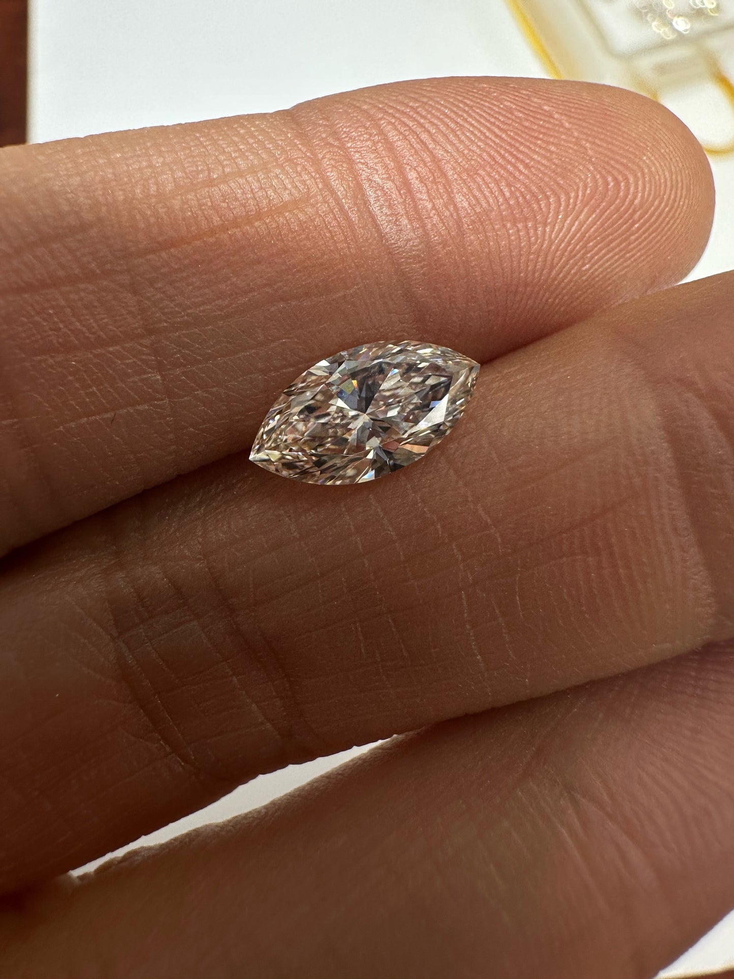 Diamante marquis 1.2ct color L, claridad SI1