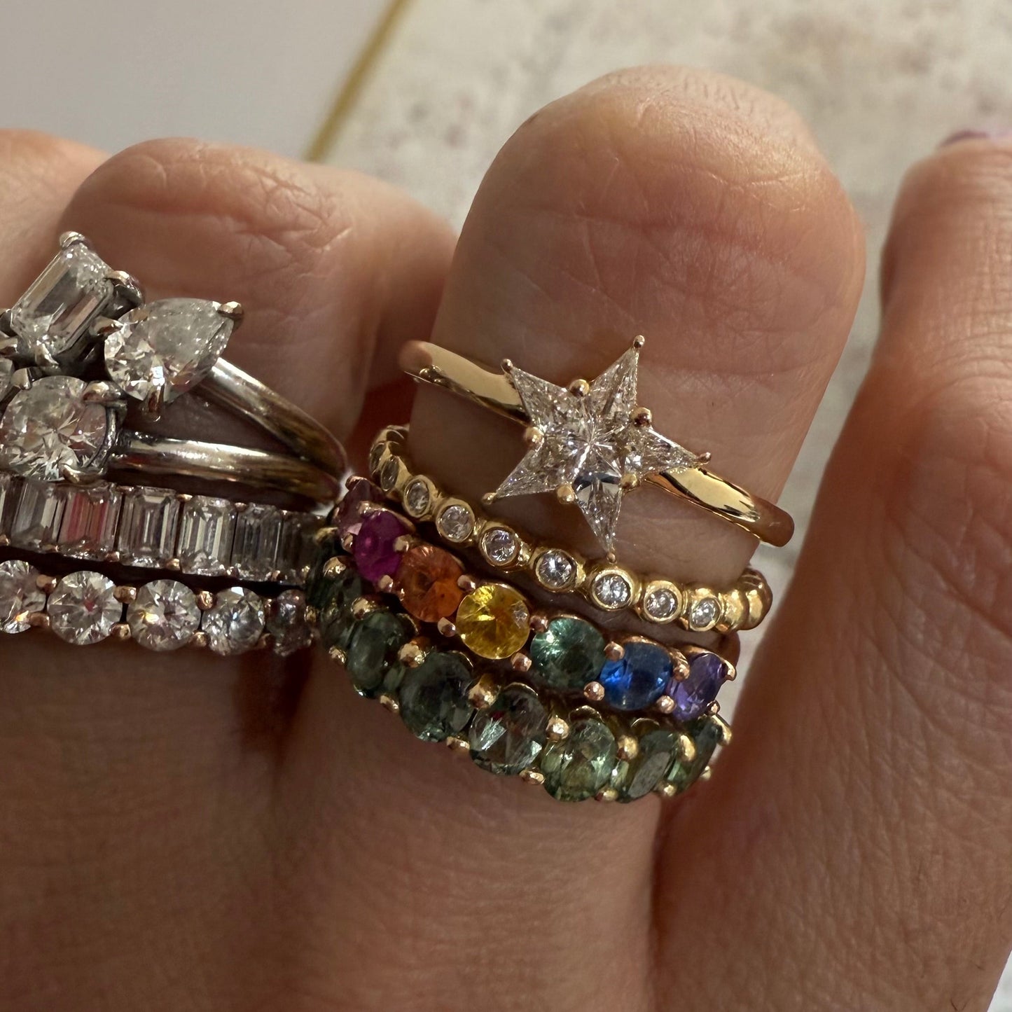 Anillo Estrella con Diamantes