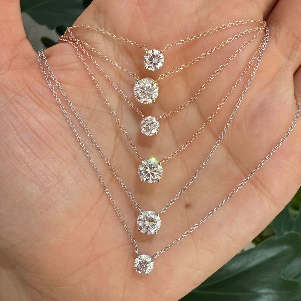 Collar Solitario de Diamante de 0.50ct
