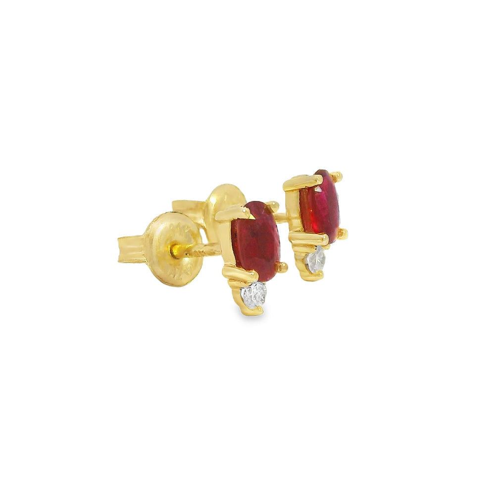 
                      
                        ENTREGA INMEDIATA / Aretes Elianne con Rubies / Oro amarillo 14K / PAR
                      
                    