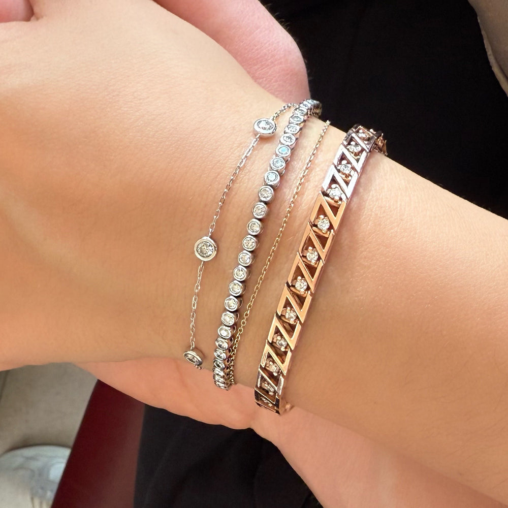 
                      
                        Pulsera de 5 Diamantes Biselados 0.60ct
                      
                    