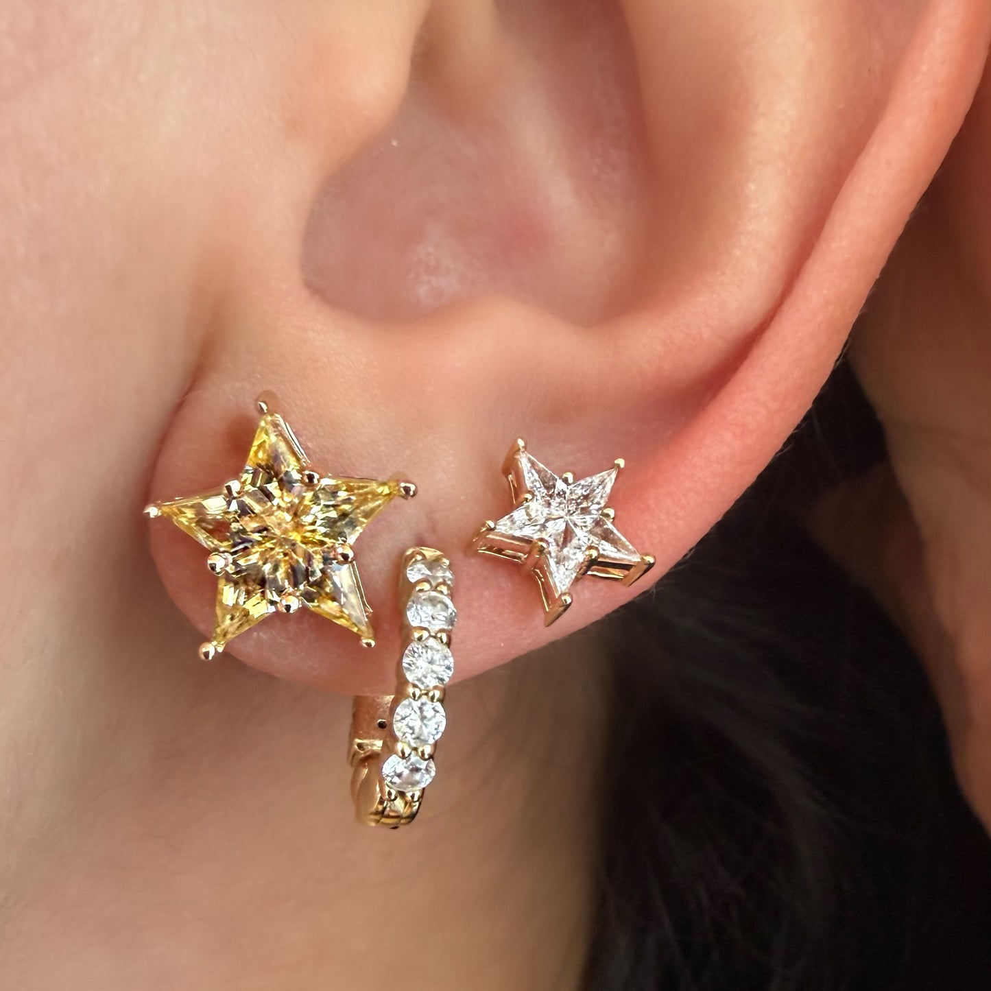 ENTREGA INMEDIATA / PIEZA ÚNICA / Aretes Estrella Rompecabezas de Zafiros Amarillos / Oro amarillo 14k
