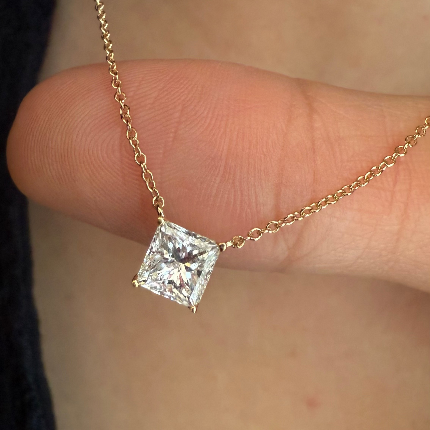 Collar Solitario de Diamante de 1ct corte PRINCESS