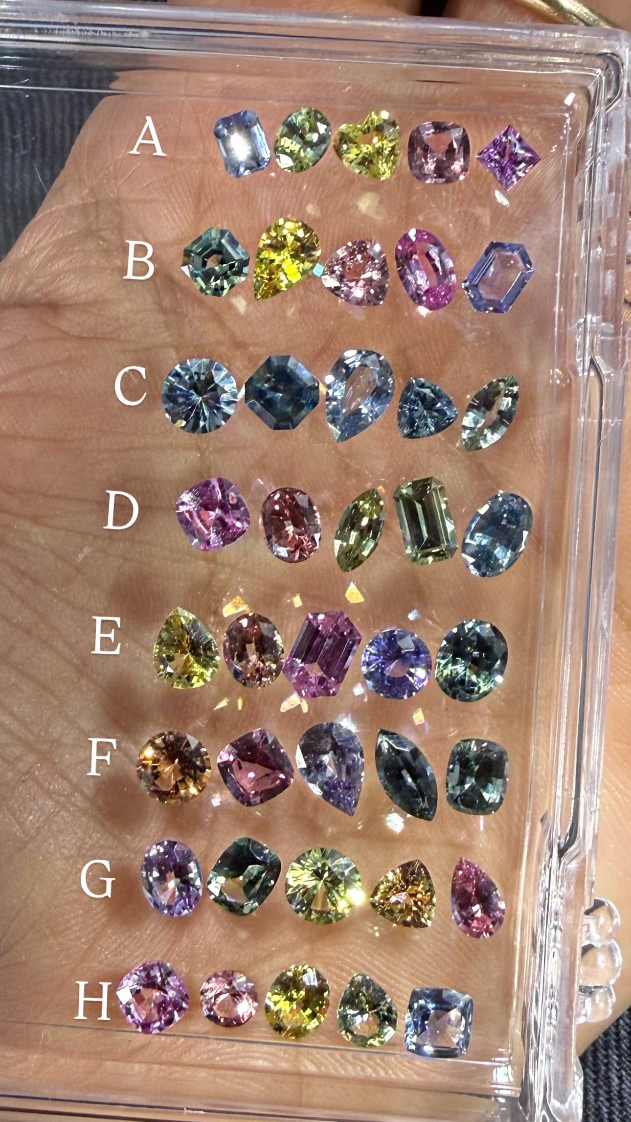 Media Churumbela de Zafiros Arcoíris Multishape (16 piezas)