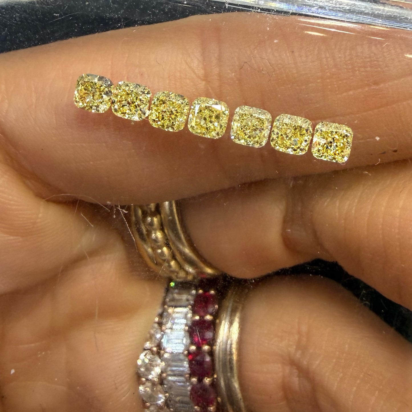 Media Churumbela De Diamantes Cushion Amarillos Total 2ct