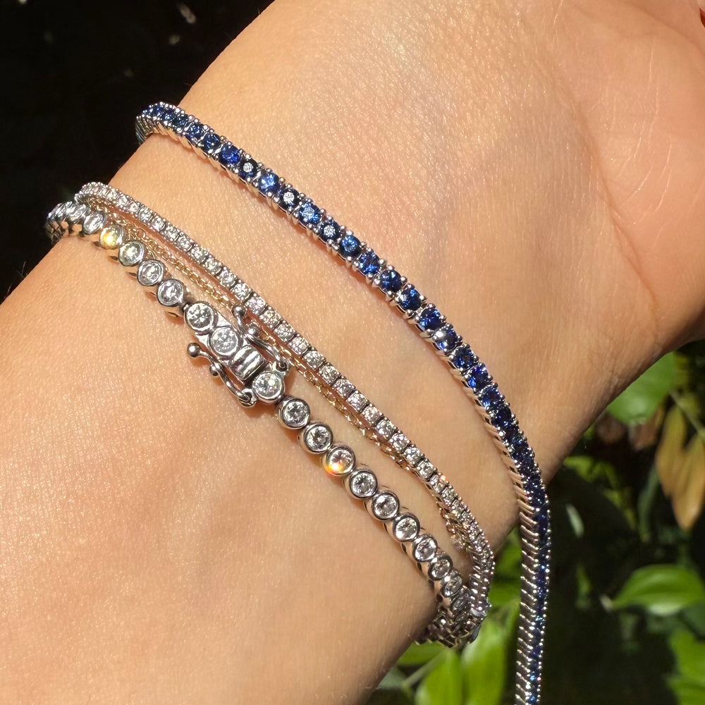 
                      
                        Pulsera Tenis de Esmeralda, Rubí o Zafiro 2mm
                      
                    