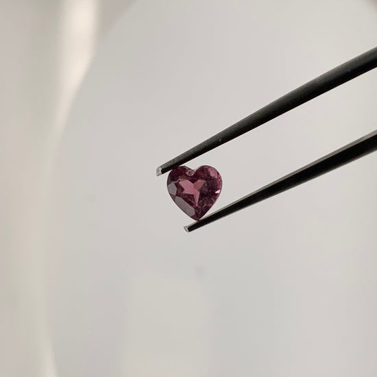 Turmalina Corte Corazón de 0.51ct / Medidas 5.10x5mm