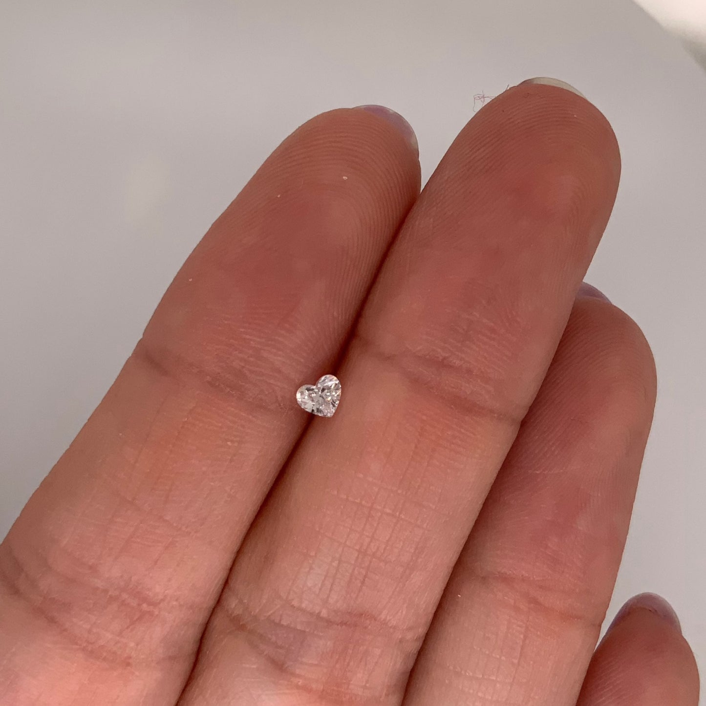 Diamante corte corazón de 0.16ct, medidas 3.6x3.15mm