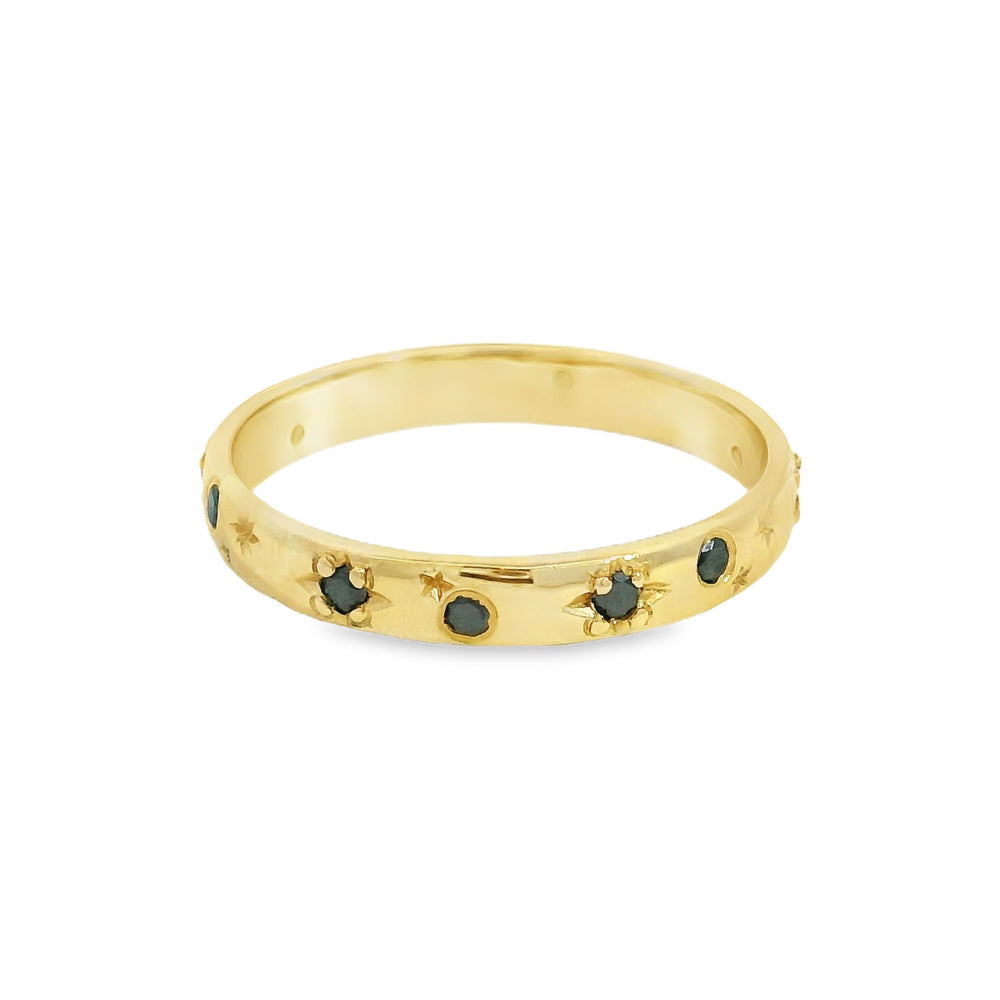 
                      
                        ENTREGA INMEDIATA / Argolla de Estrellas con Diamantes Negros / Oro amarillo 14K / Talla 6
                      
                    