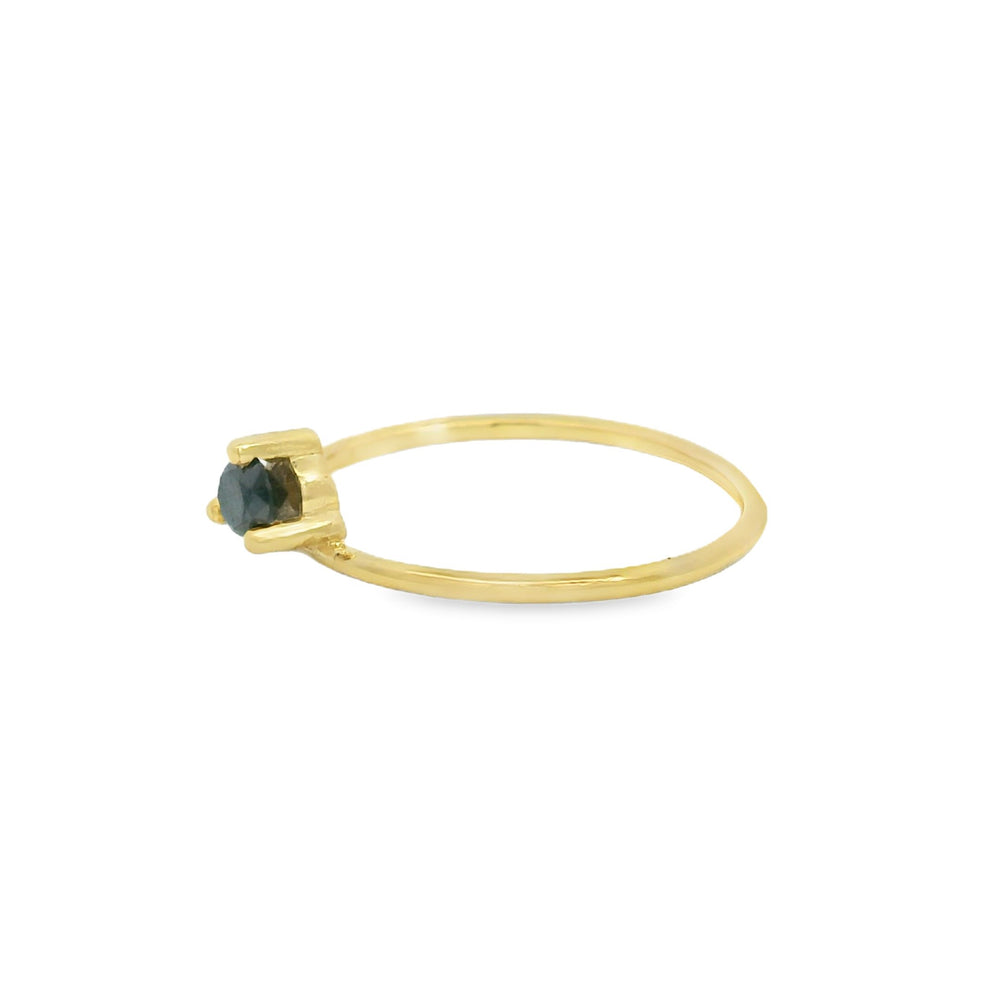 
                      
                        ENTREGA INMEDIATA / Anillo Elsa con Diamante Negro / Oro amarillo / 14K / Talla 5
                      
                    