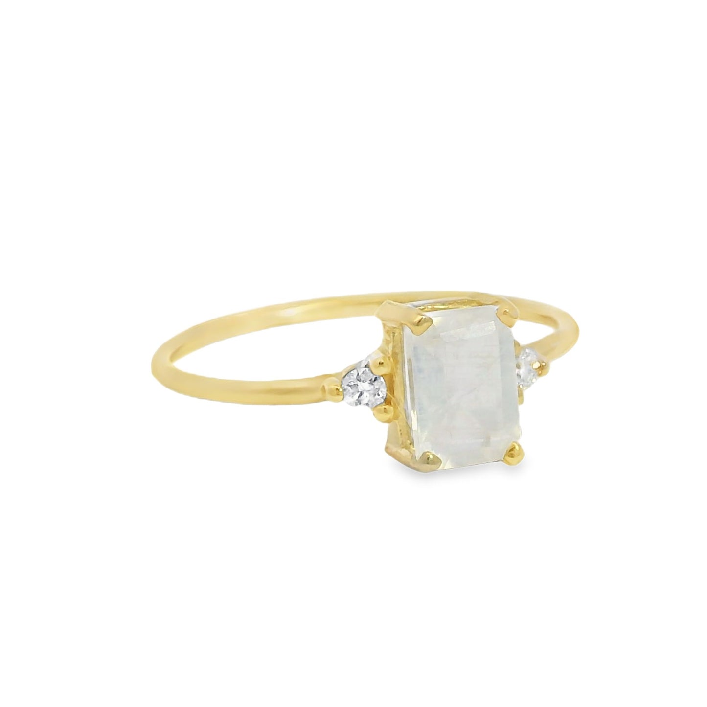 ENTREGA INMEDIATA / Anillo Ximena con Moonstone / Oro amarillo / 14K / Talla 8