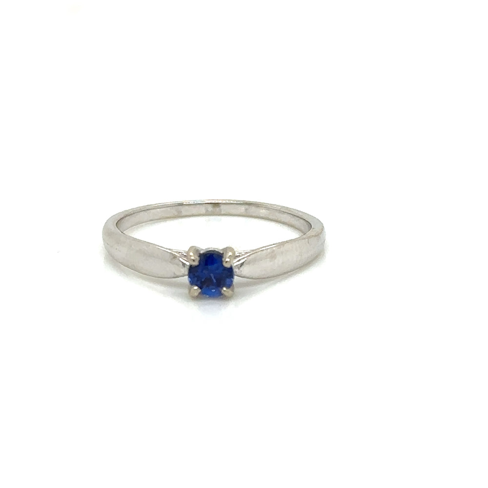 IMMEDIATE DELIVERY / Sapphire Solitaire Ring / 14k white gold / Size 6