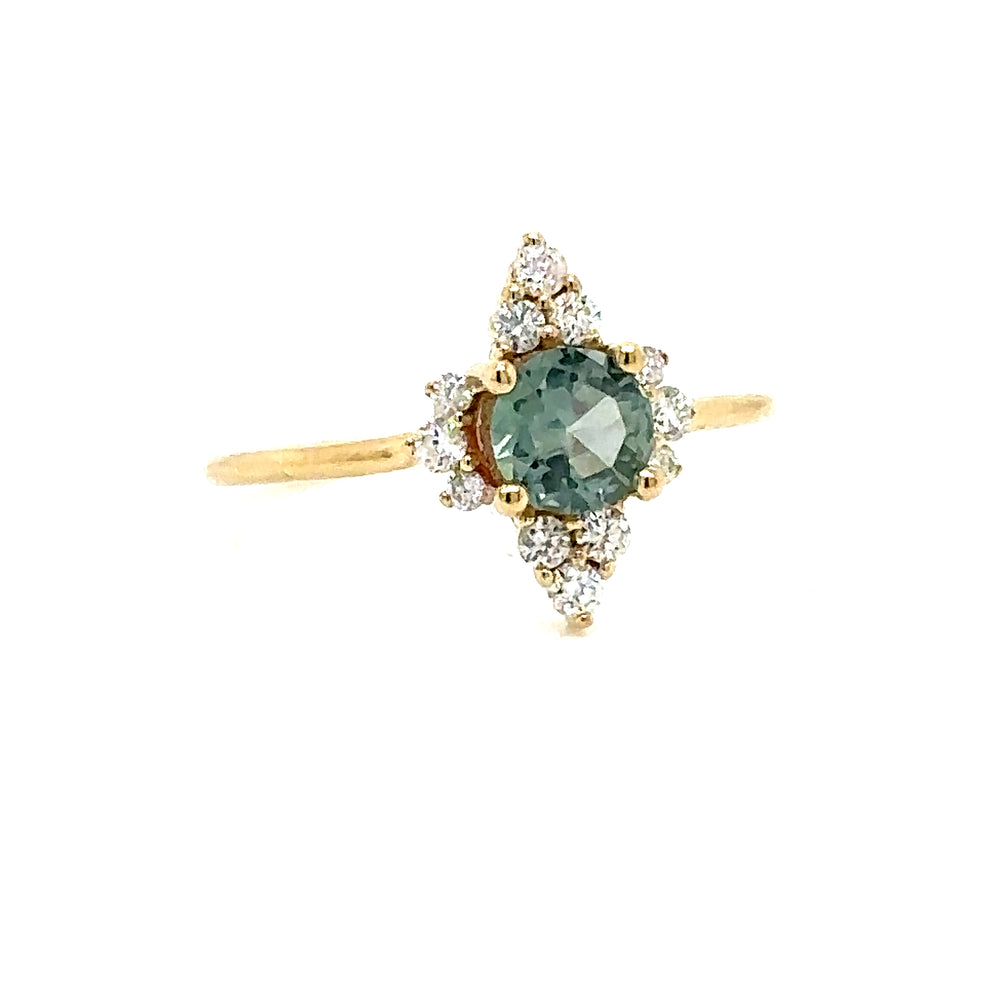 
                      
                        Anillo Elizabeth
                      
                    