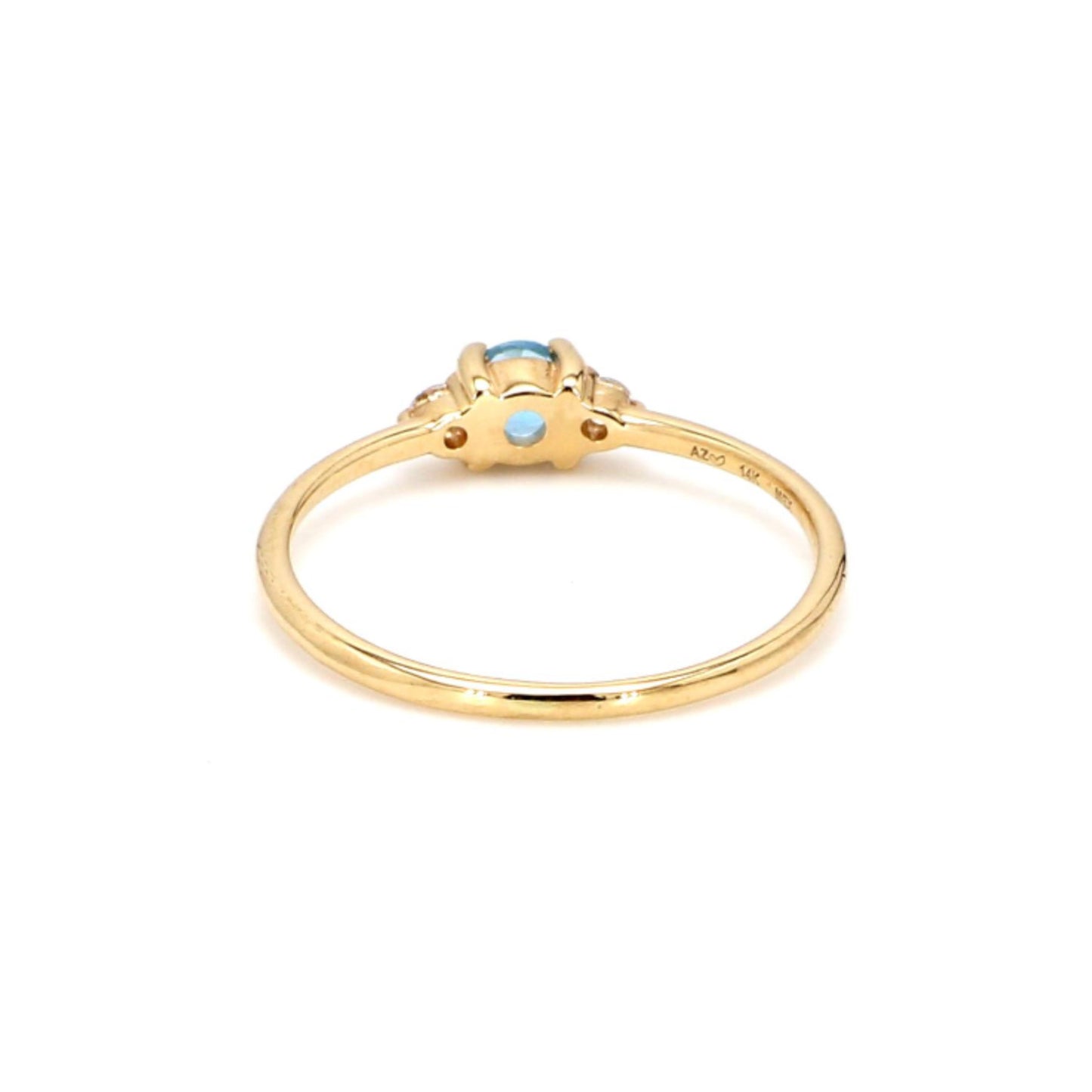 Anillo con piedra de mes