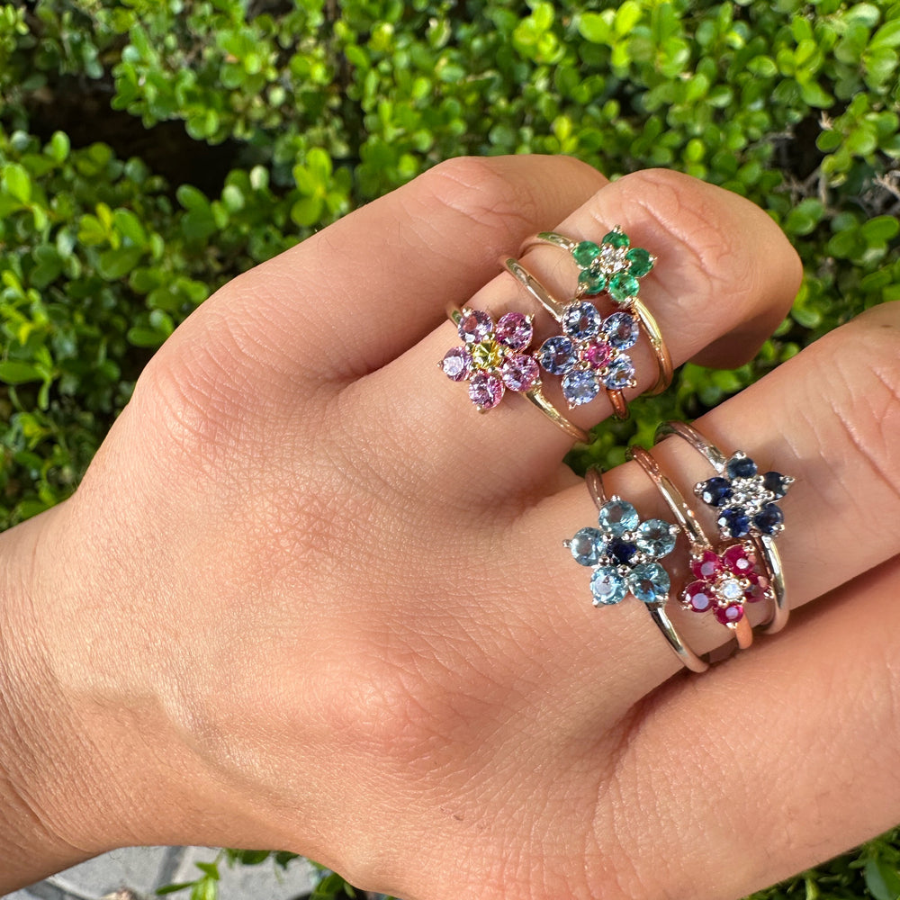 
                      
                        Anillo Flor Mini
                      
                    