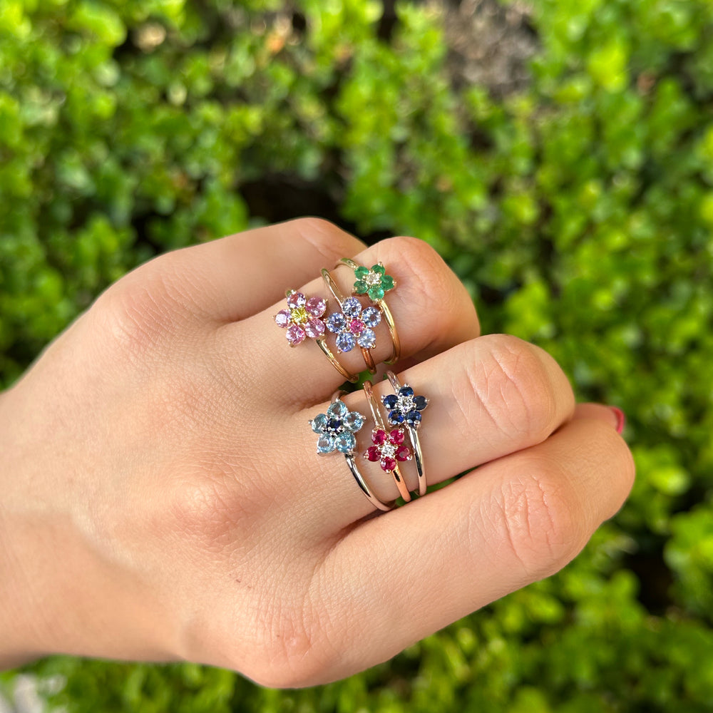 
                      
                        Anillo Flor Mini
                      
                    