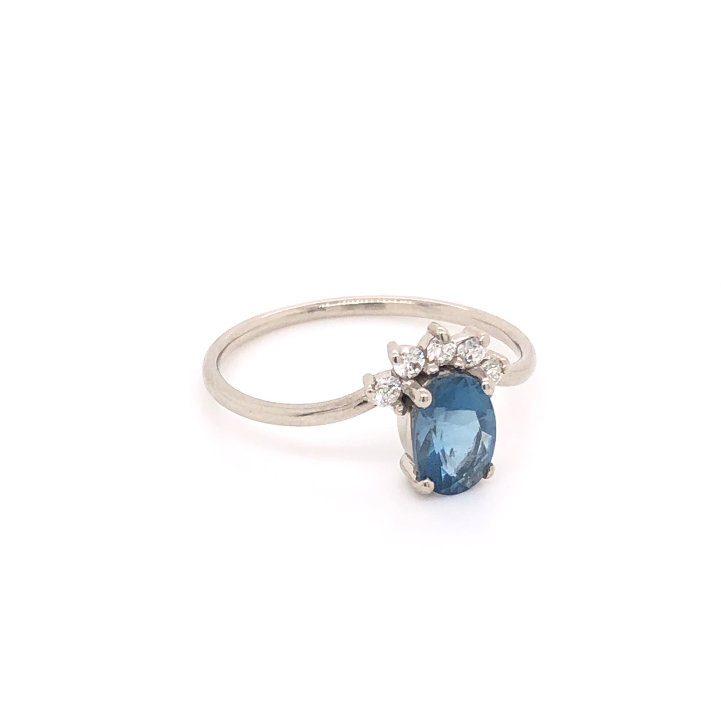 Intense Blue Aquamarine Ring with Diamond Crown