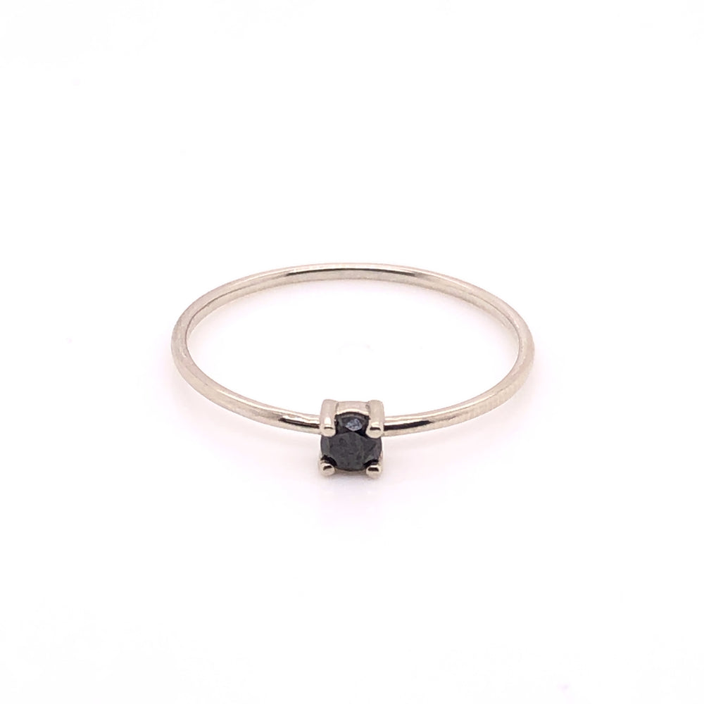 ENTREGA INMEDIATA / Anillo con Diamante Negro / Oro Blanco 14k / Talla 7.75