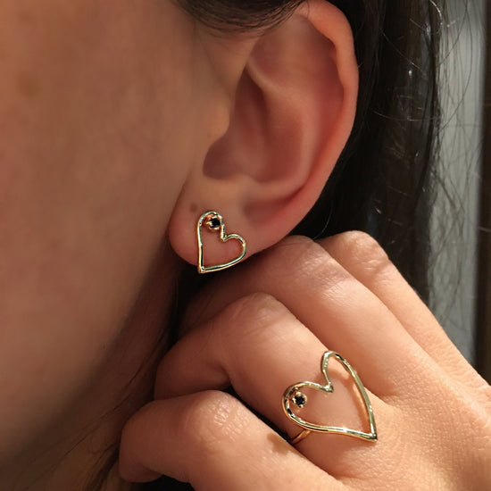 IMMEDIATE DELIVERY / Mini Heart Earrings With Diamond / 14k Yellow Gold / Pair