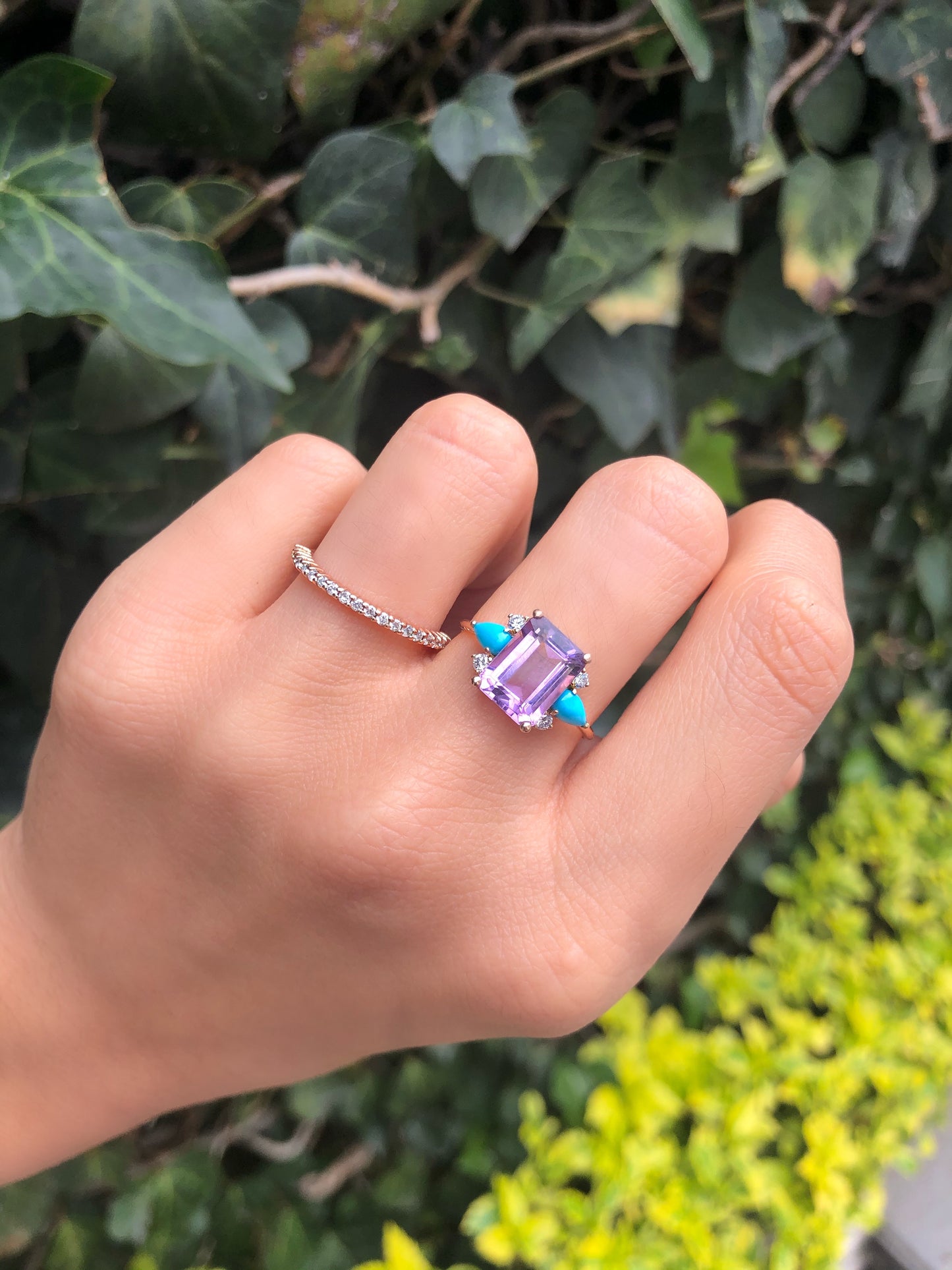 Load image into Gallery viewer, Amethyst Ring with Turquoises and Diamonds

