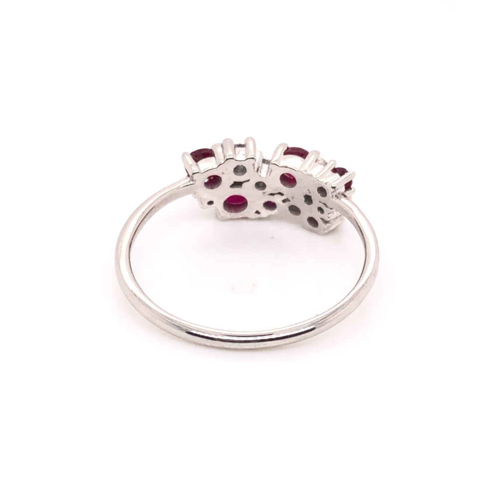 
                      
                        ENTREGA INMEDIATA / Anillo Cluster de Rubíes con Diamantes / Oro blanco 14k / Talla 8
                      
                    