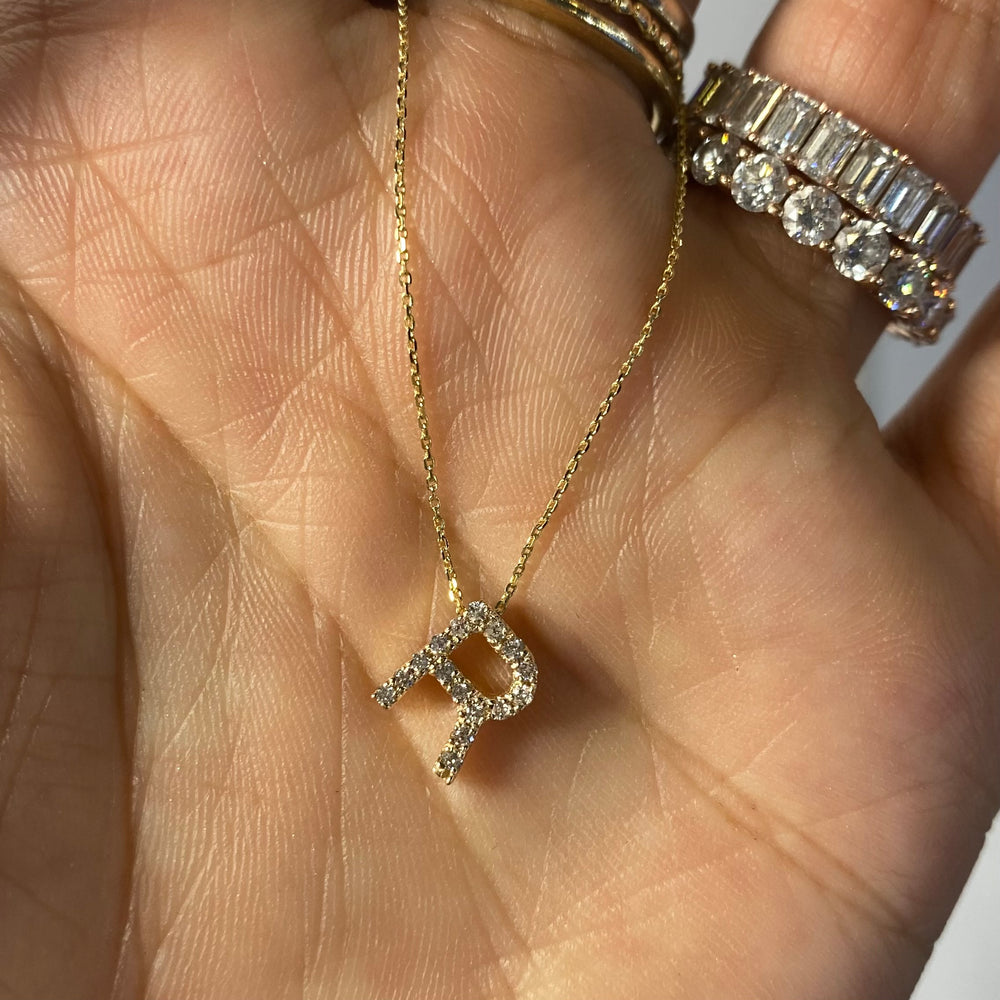 
                      
                        Inicial de Diamantes con Cadena
                      
                    