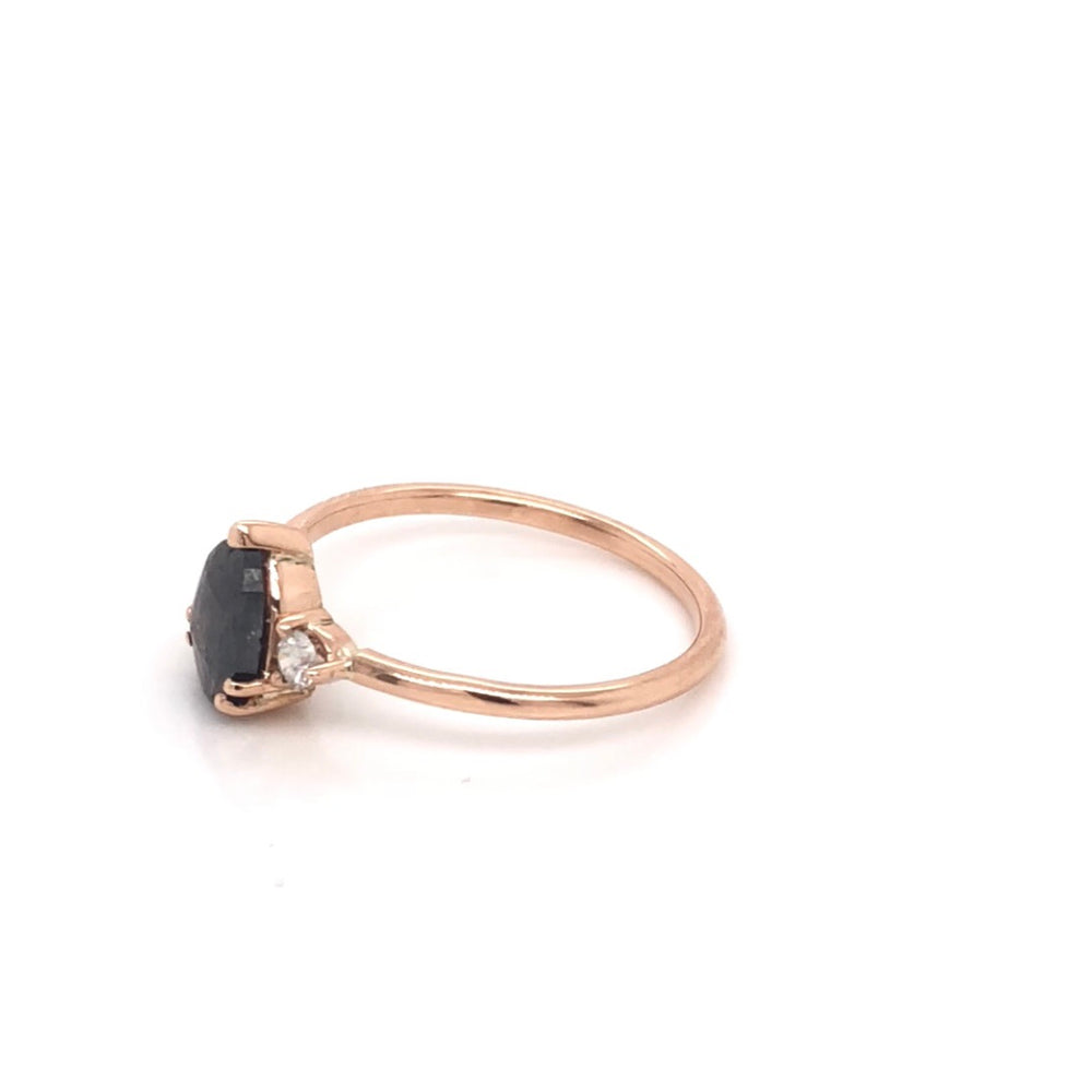 
                      
                        Anillo De Diamante Salt and Pepper En Gota con Diamantes Blancos
                      
                    
