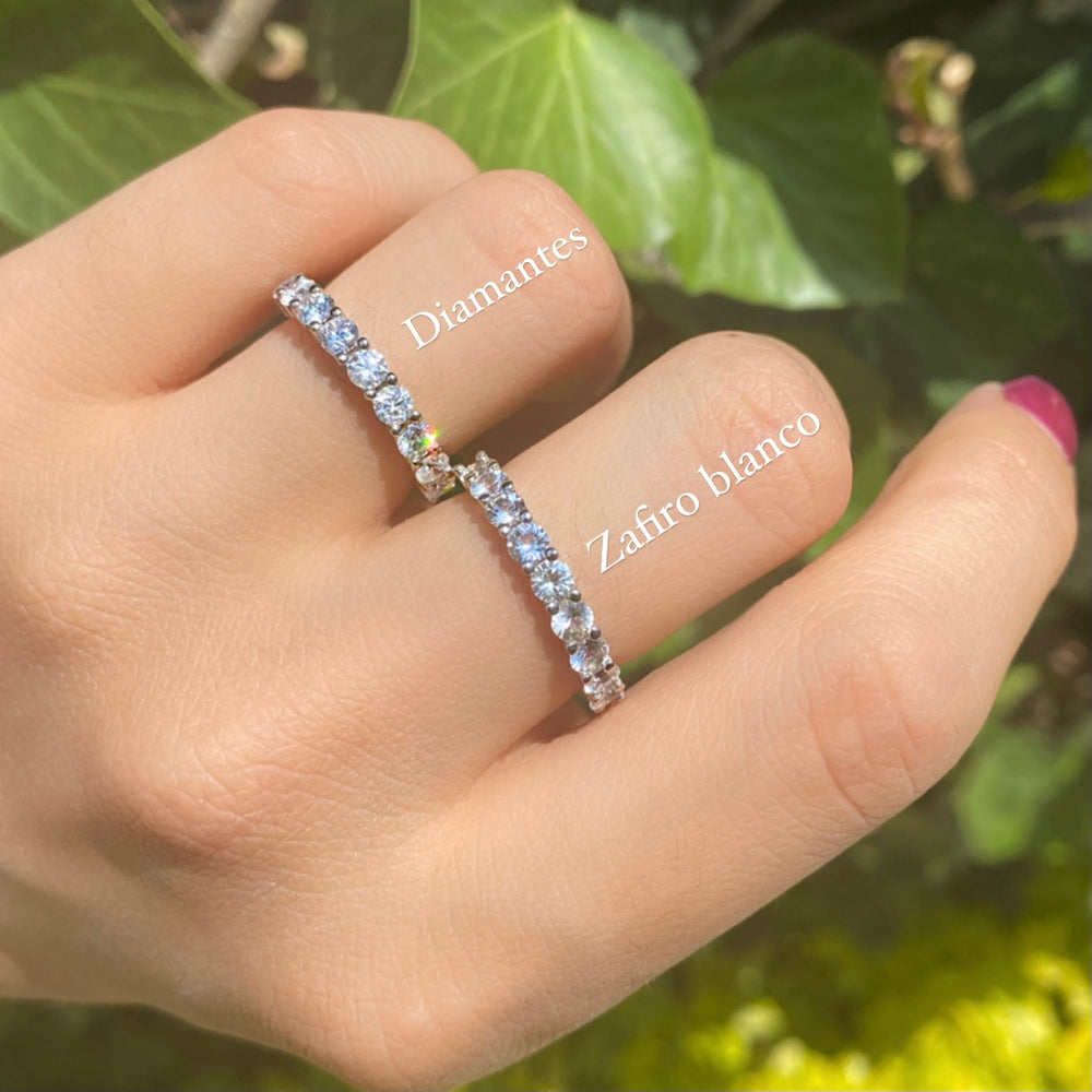 
                      
                        Half Churumbela Carola of White Sapphires
                      
                    