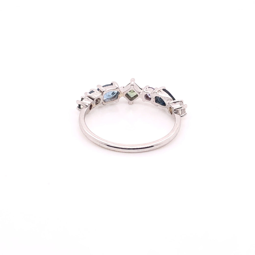 
                      
                        Anillo Multi 10
                      
                    