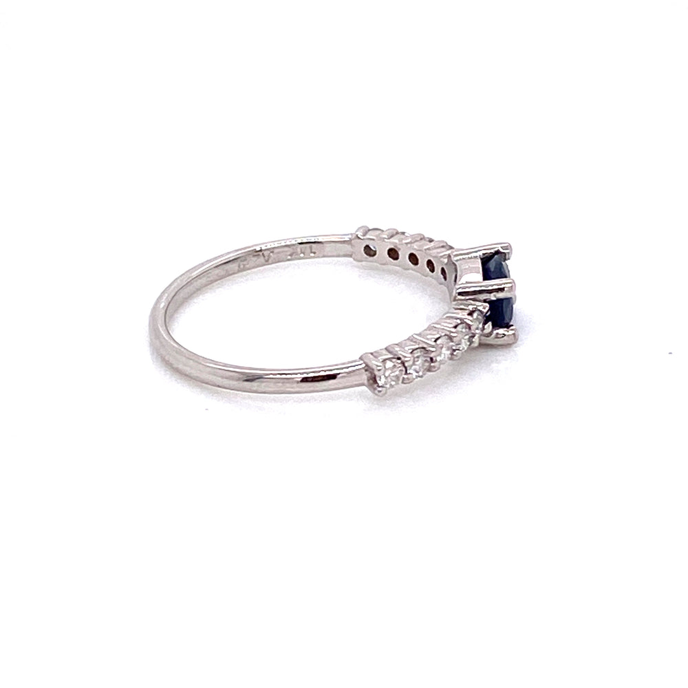 
                      
                        Anillo Arya
                      
                    