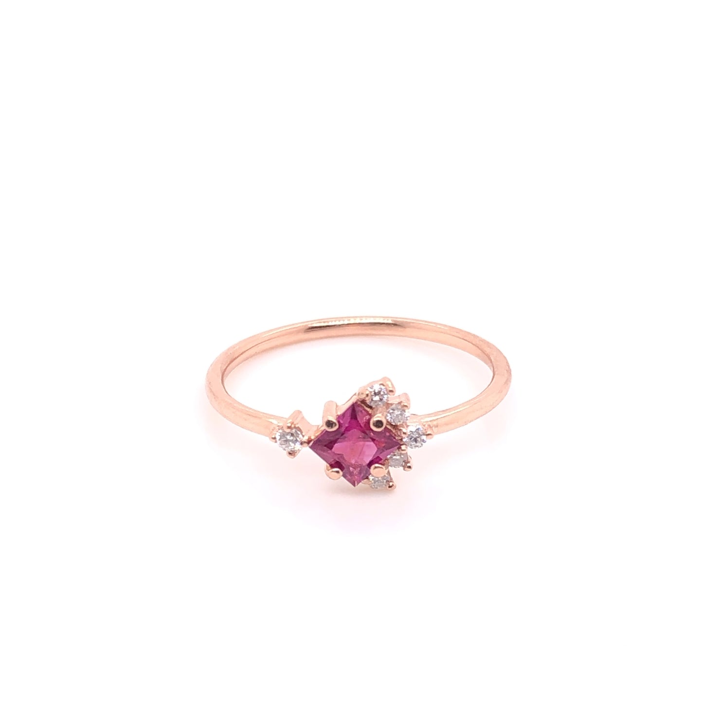 ENTREGA INMEDIATA / Anillo Rubí corte princesa con Diamantes / Oro Rosa 14k / Talla 7