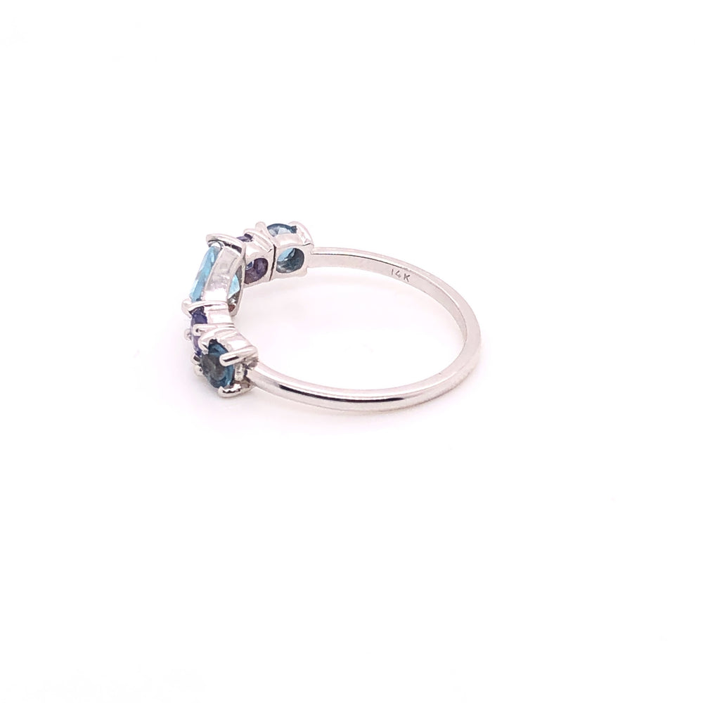 
                      
                        Anillo Multi 11
                      
                    