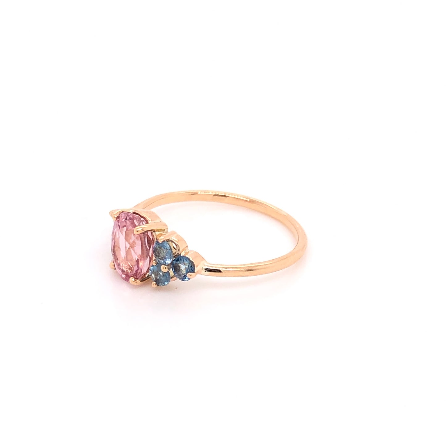 Ring with Tourmaline, Aquamarines and Tanzanites