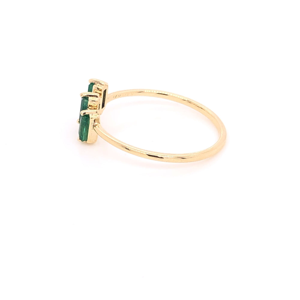 
                      
                        Anillo Tiana
                      
                    